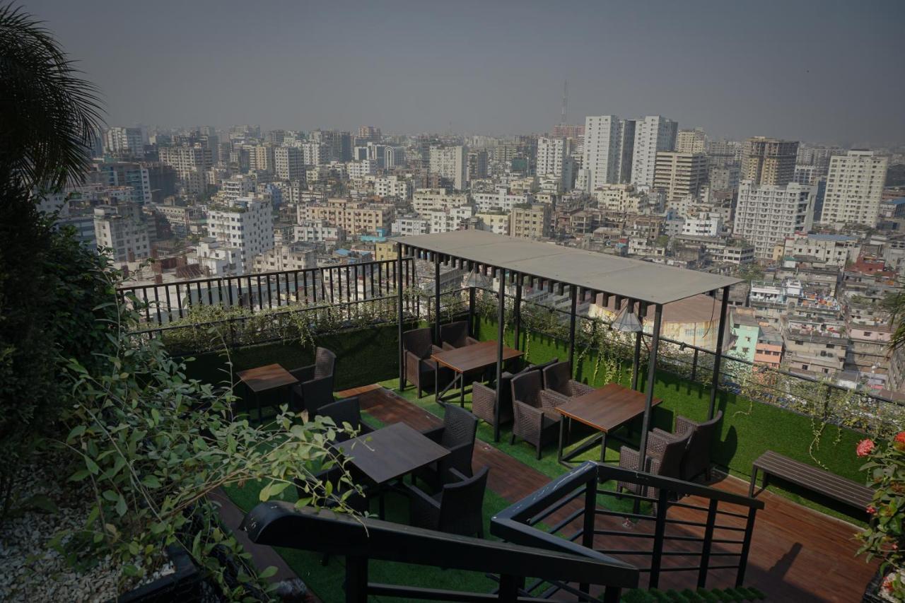 Central Inn Дака Екстериор снимка